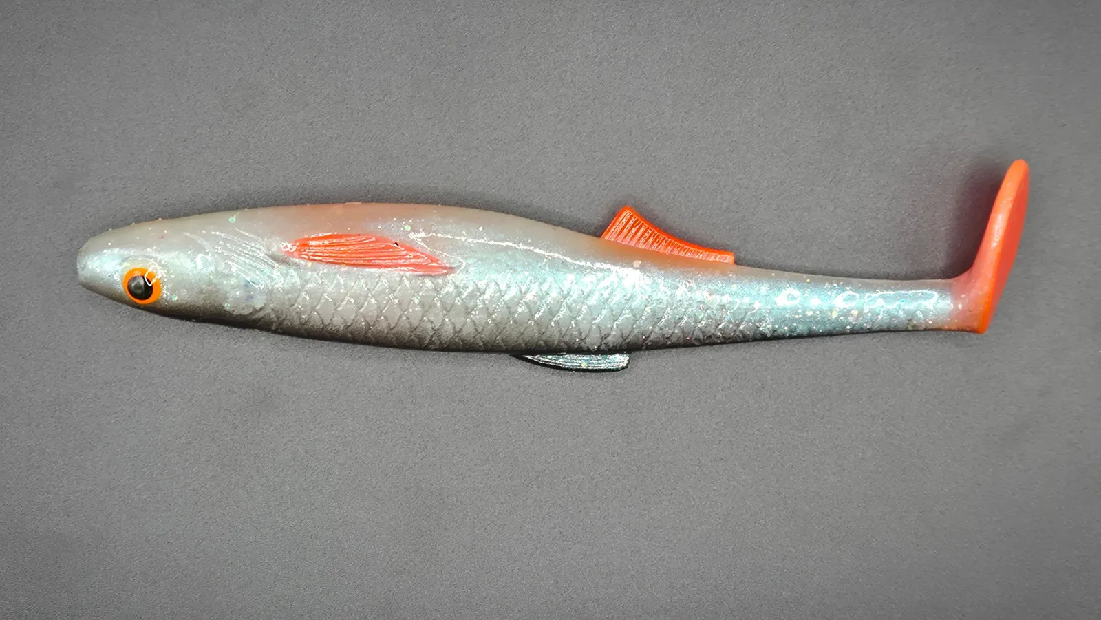 Płotka 18 cm – roachred